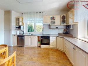 Prodej rodinného domu, Rychnov u Jablonce nad Nisou, Liščí, 300 m2