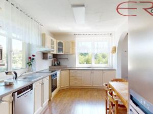 Prodej rodinného domu, Rychnov u Jablonce nad Nisou, Liščí, 300 m2