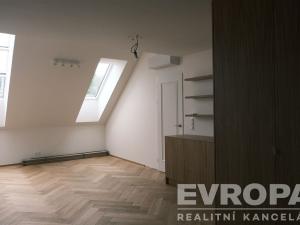 Pronájem bytu 3+kk, Praha - Vinohrady, Polská, 106 m2