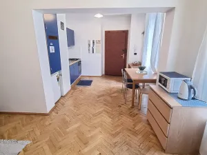 Pronájem bytu 2+kk, Praha - Nové Město, Ječná, 45 m2