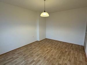 Pronájem bytu 2+1, Jirkov, Ervěnická, 50 m2