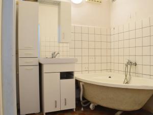 Pronájem bytu 1+1, Ostrava - Mariánské Hory, Gen. Hrušky, 38 m2