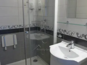 Pronájem bytu 2+kk, Česká Lípa, Jihlavská, 42 m2