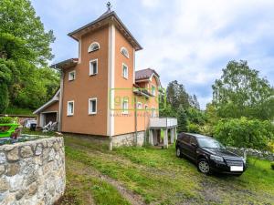 Prodej rodinného domu, Bečov nad Teplou, Na Zelené, 231 m2