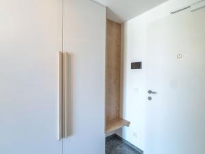 Pronájem bytu 2+kk, Praha - Modřany, Československého exilu, 60 m2