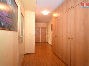 Pronájem bytu 2+1, Ostrava - Poruba, nábřeží Svazu protifašistických bojovníků, 60 m2