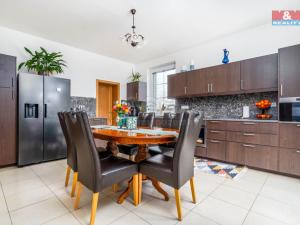 Pronájem rodinného domu, Horoměřice, Benedikta Roezla, 310 m2