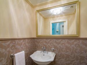 Prodej bytu 3+kk, Karlovy Vary, Vřídelní, 111 m2