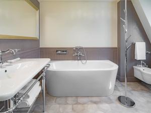 Prodej bytu 3+kk, Karlovy Vary, Vřídelní, 111 m2