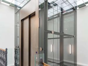 Prodej bytu 3+kk, Karlovy Vary, Vřídelní, 111 m2