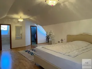 Prodej rodinného domu, Karlovy Vary, K Výhledu, 362 m2