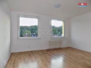 Pronájem bytu 1+kk, Ústí nad Labem - Krásné Březno, V Oblouku, 31 m2
