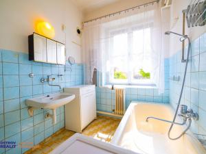 Prodej bytu 4+1, Šumperk, Masarykovo nám., 97 m2