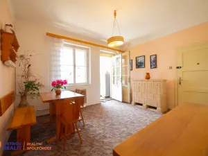 Prodej bytu 4+1, Šumperk, Masarykovo nám., 97 m2