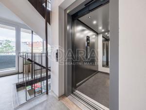 Pronájem bytu 3+kk, Praha - Michle, Družstevní ochoz, 68 m2