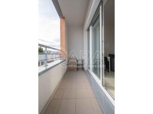 Pronájem bytu 1+kk, Praha - Vršovice, Petrohradská, 30 m2