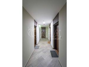 Pronájem bytu 1+kk, Praha - Vršovice, Petrohradská, 30 m2