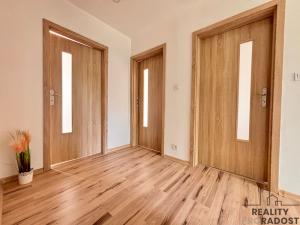Prodej bytu 3+1, Rousínov, V Sídlišti, 73 m2