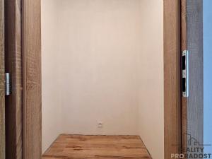 Prodej bytu 3+1, Rousínov, V Sídlišti, 73 m2