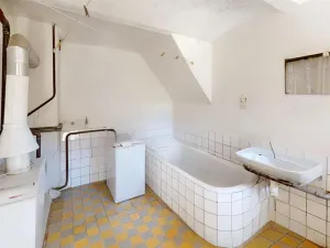 Prodej rodinného domu, Lišany, Pražská, 150 m2