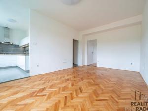 Pronájem bytu 2+1, Frýdlant nad Ostravicí - Frýdlant, Komenského, 52 m2