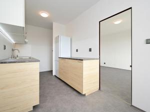 Prodej bytu 3+1, Praha - Chodov, Malenická, 71 m2