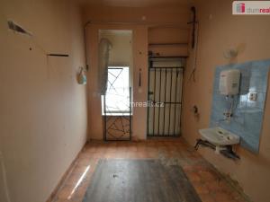 Pronájem obchodního prostoru, Praha - Vinohrady, Řipská, 40 m2
