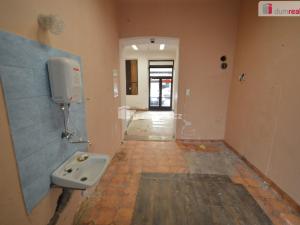 Pronájem obchodního prostoru, Praha - Vinohrady, Řipská, 40 m2