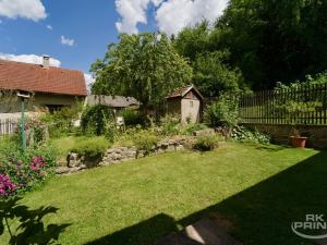 Prodej rodinného domu, Dubenec, 168 m2