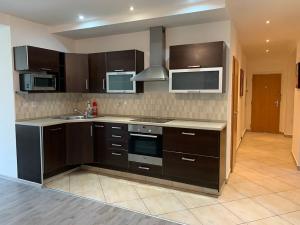 Pronájem bytu 3+kk, Praha - Vysočany, Nemocniční, 83 m2