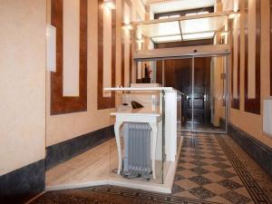 Pronájem bytu 1+kk, Praha - Nové Město, Hálkova, 35 m2