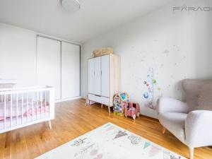 Pronájem bytu 3+kk, Praha - Holešovice, Sanderova, 116 m2