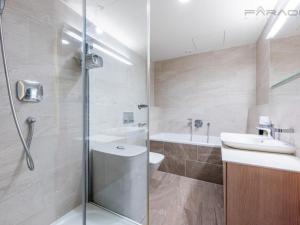 Pronájem bytu 3+kk, Praha - Holešovice, Sanderova, 116 m2