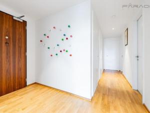 Pronájem bytu 3+kk, Praha - Holešovice, Sanderova, 116 m2