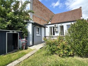 Prodej rodinného domu, Hrušovany u Brna, Havlíčkova, 170 m2