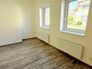 Prodej bytu 3+1, Kralupy nad Vltavou - Lobeček, Marie Majerové, 112 m2