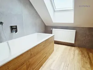 Prodej bytu 3+1, Kralupy nad Vltavou - Lobeček, Marie Majerové, 112 m2