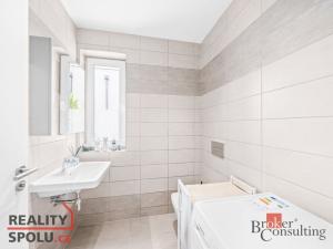 Prodej rodinného domu, Roztoky, 154 m2