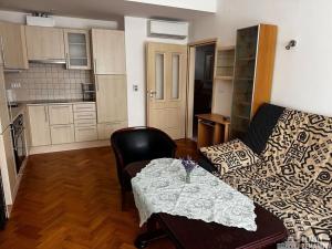 Pronájem bytu 2+kk, Praha - Žižkov, Táboritská, 43 m2