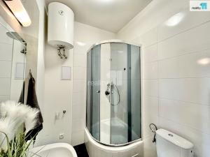 Pronájem bytu 1+kk, Praha - Ruzyně, Drnovská, 26 m2