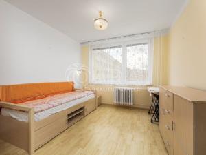 Pronájem bytu 3+1, Praha, Suchý vršek, 78 m2