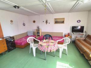 Prodej chaty, Stražisko - Maleny, 34 m2