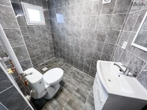 Pronájem bytu 2+1, Košťany, Hornická, 55 m2