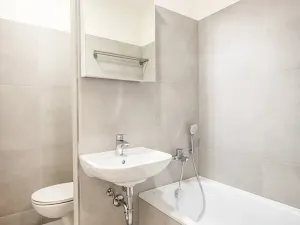 Pronájem bytu 2+kk, Liberec, Seifertova, 45 m2