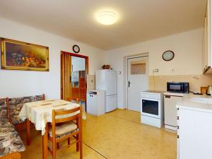 Pronájem rodinného domu, Praha, U Pohádky, 227 m2