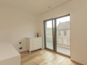 Pronájem rodinného domu, Kladno, Velvarská, 120 m2