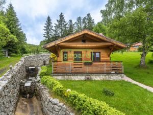 Prodej ubytování, Bečov nad Teplou, Na Zelené, 231 m2