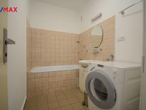 Pronájem bytu 3+1, Pardubice - Bílé Předměstí, Dašická, 89 m2