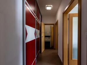Prodej bytu 2+kk, Praha - Zličín, Sazovická, 60 m2