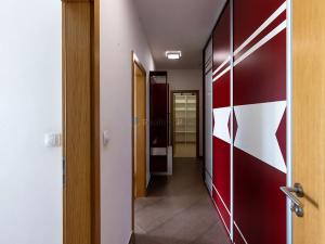 Prodej bytu 2+kk, Praha - Zličín, Sazovická, 60 m2